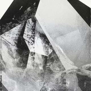 Abstrakte geometrische Kunst in Schwarz-Weiss.