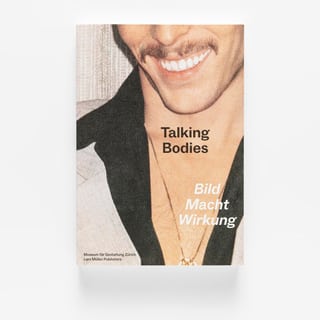 Buchcover mit lächelndem Mann, Titel 'Talking Bodies Bild Macht Wirkung'.