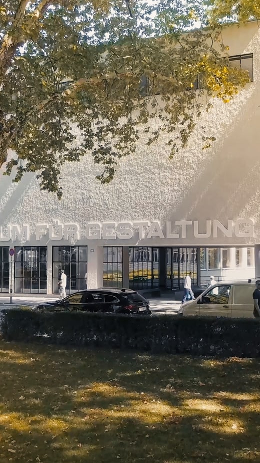 Header Bild von Video