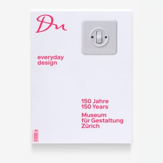 Magazincover mit Lichtschalter, Text 'everyday design'.