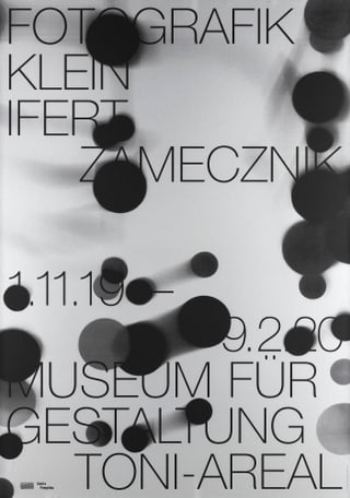 Plakat für Ausstellung im Museum für Gestaltung Toni-Areal mit Kreismotiven.