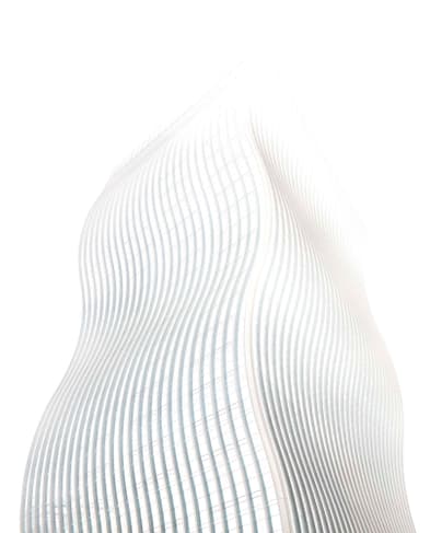 Geschwungenes modernes Hochhaus mit weissem Design.